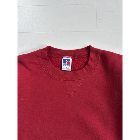 Vintage 90s Russell Athletic Red Crewneck Sweatshirt Large 21.5 x 27 - Picture 4 of 4